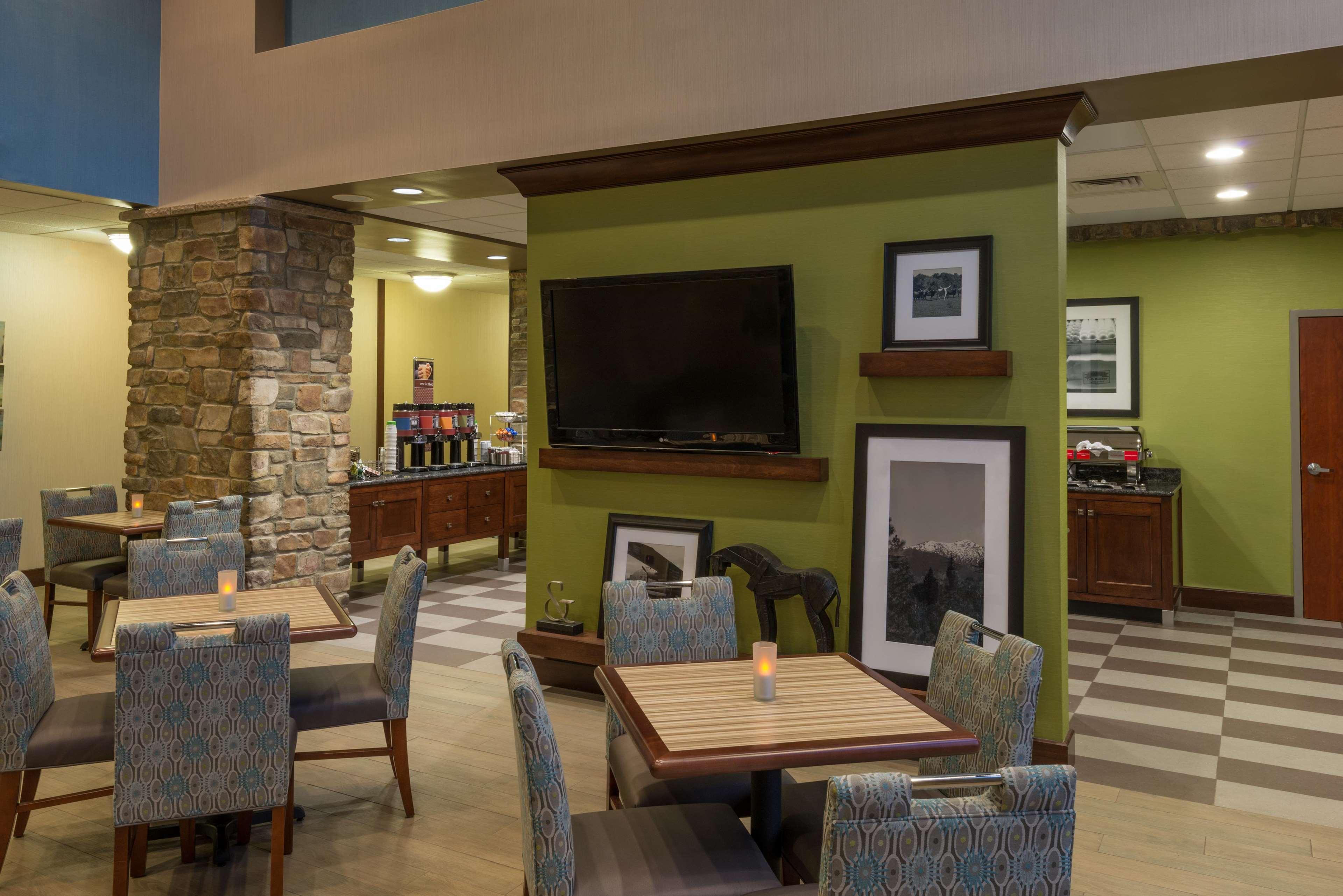 Hampton Inn & Suites Colorado Springs-Air Force Academy/I-25 North Ngoại thất bức ảnh