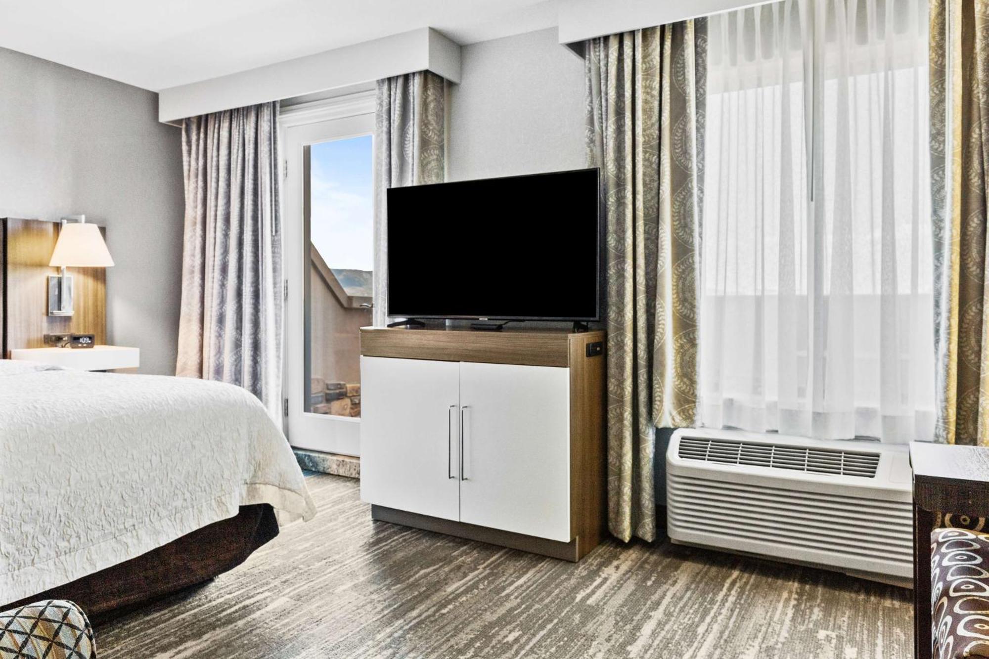 Hampton Inn & Suites Colorado Springs-Air Force Academy/I-25 North Ngoại thất bức ảnh
